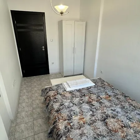 Prestige Center Apartment Burgas
