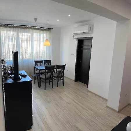 Prestige Center Apartment *